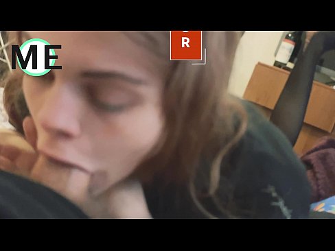 ❤️ ديك الحلق ، جوارب طويلة ممزقة والكعوب الممزقة لطيفة للقاء الفاسقات. عند٪ ar.epicpornvideos-com.ru٪